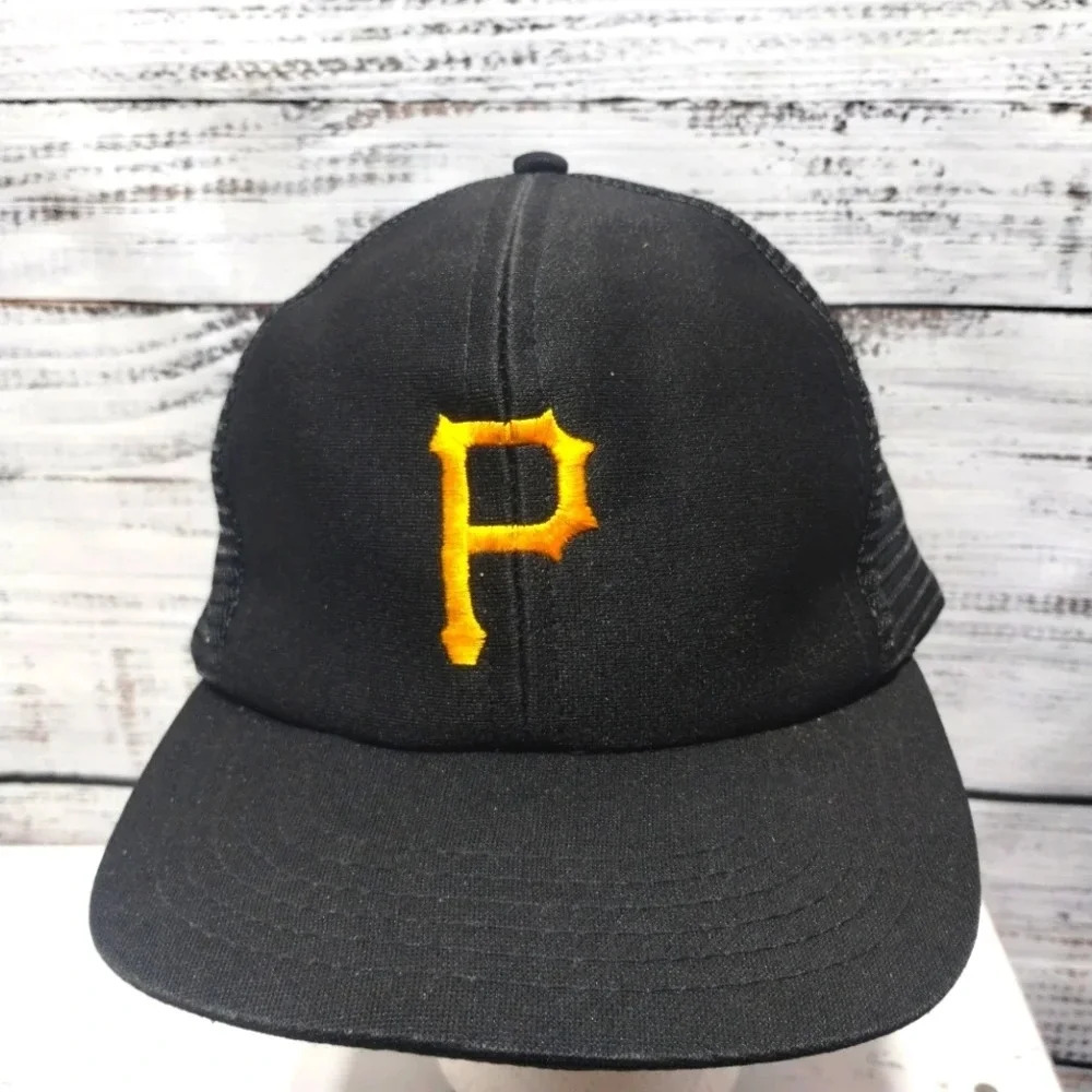 Pittsburg Pirates Vintage 90's UII‎ MLB Snapback Hat Black Trucker